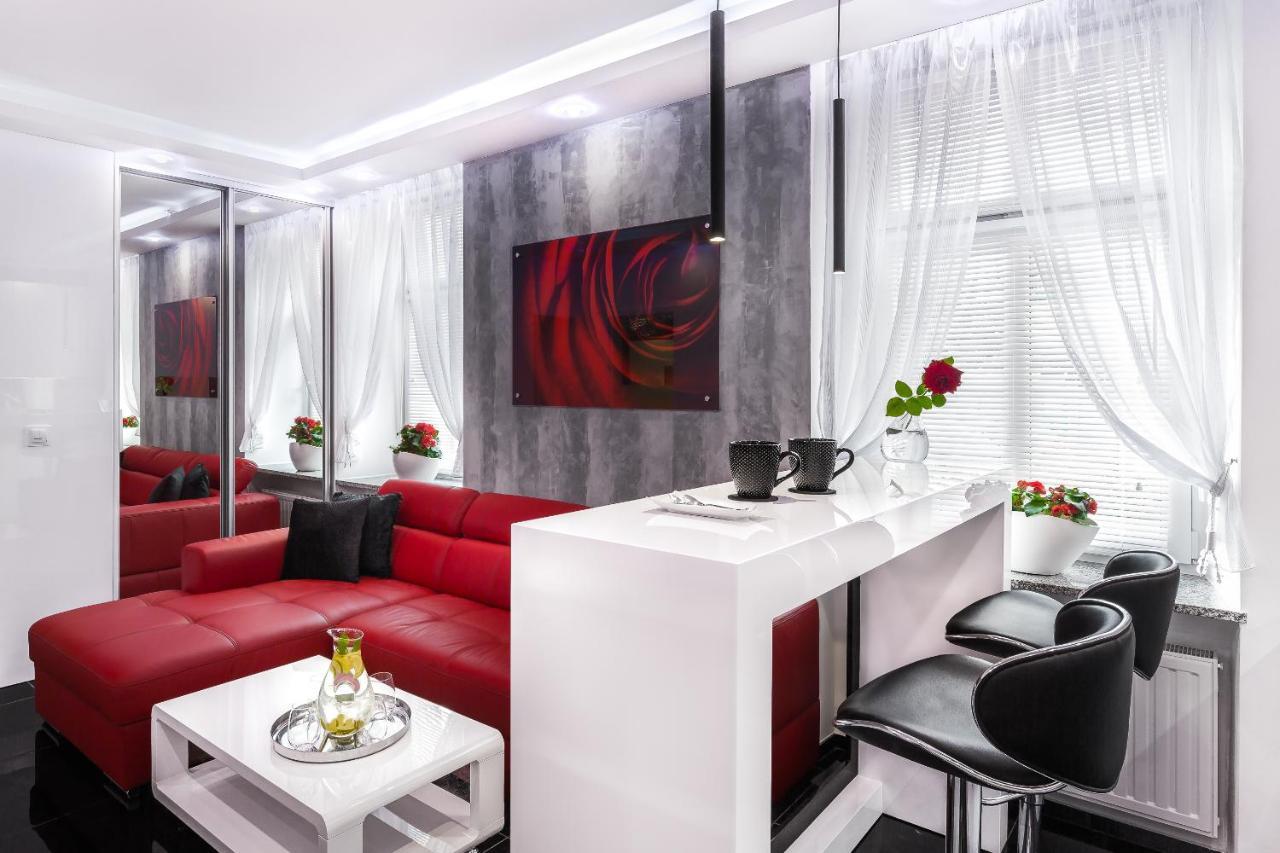 Apartamenty Cieplicka Jelenia Gora Ngoại thất bức ảnh
