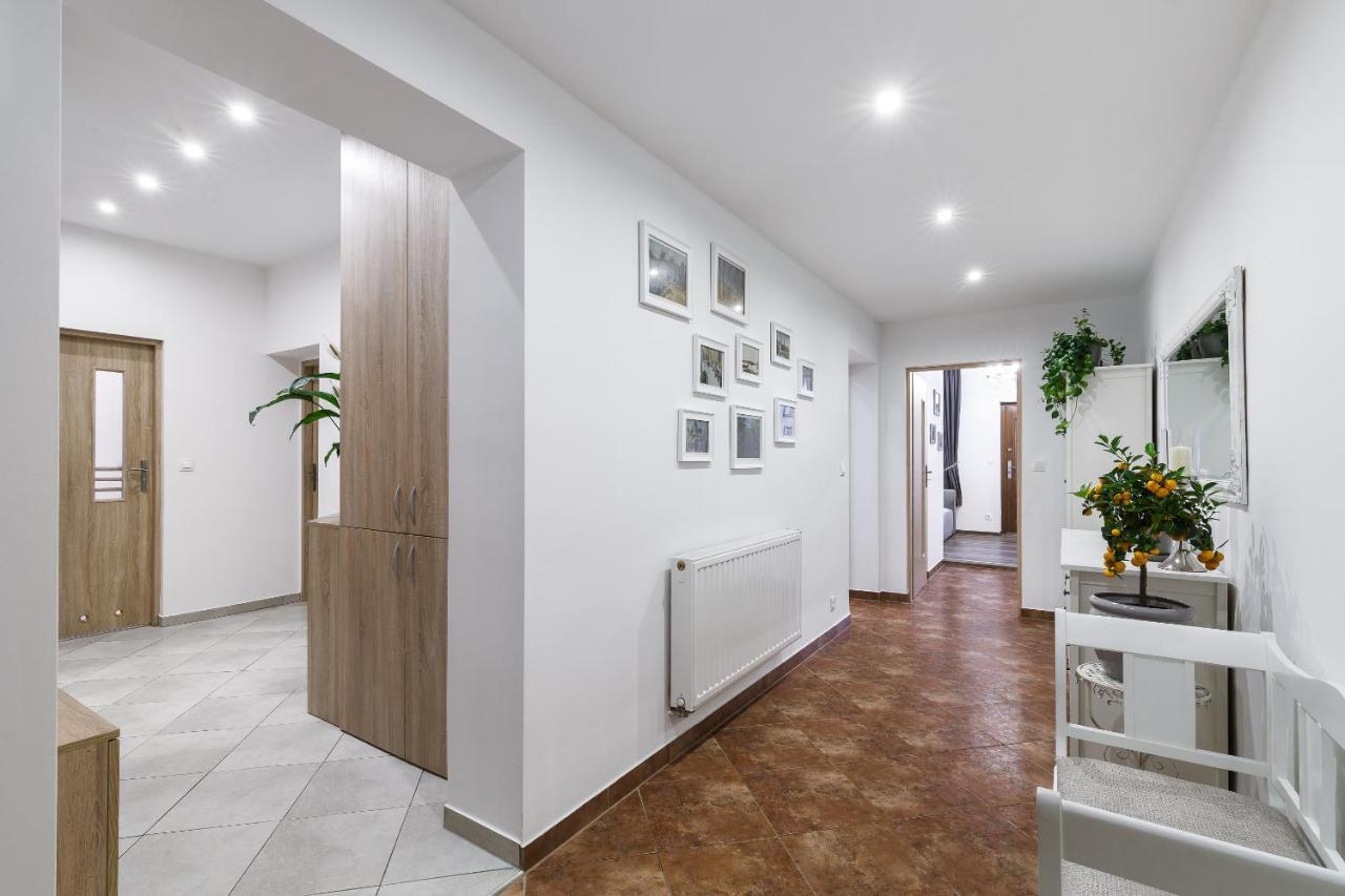 Apartamenty Cieplicka Jelenia Gora Ngoại thất bức ảnh